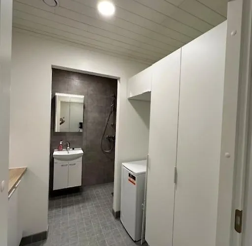 公寓 Kotimaailma - Uusi Rivitalokolmio Saunalla # 2 *