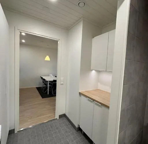 公寓 Kotimaailma - Uusi Rivitalokolmio Saunalla # 2