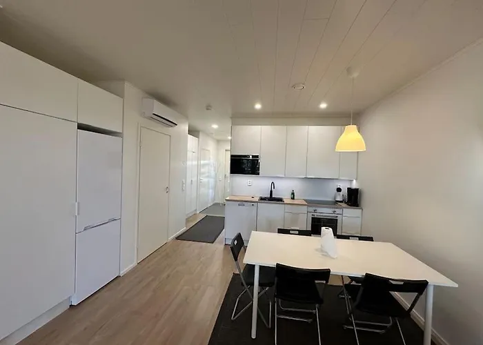 Kotimaailma - Uusi Rivitalokolmio Saunalla # 2