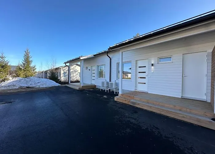 Kotimaailma - Uusi Rivitalokolmio Saunalla # 2 Appartamento