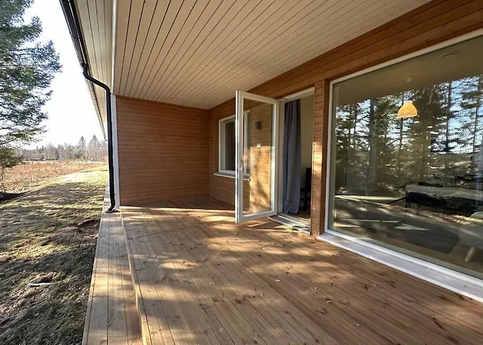 Kotimaailma - Uusi Rivitalokolmio Saunalla # 2 Appartamento